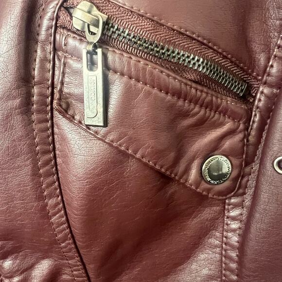 JOU JOU-WOMENS FAUX LEATHER JACKET BURGUNDY SIZE MEDIUM - Picture 5 of 10